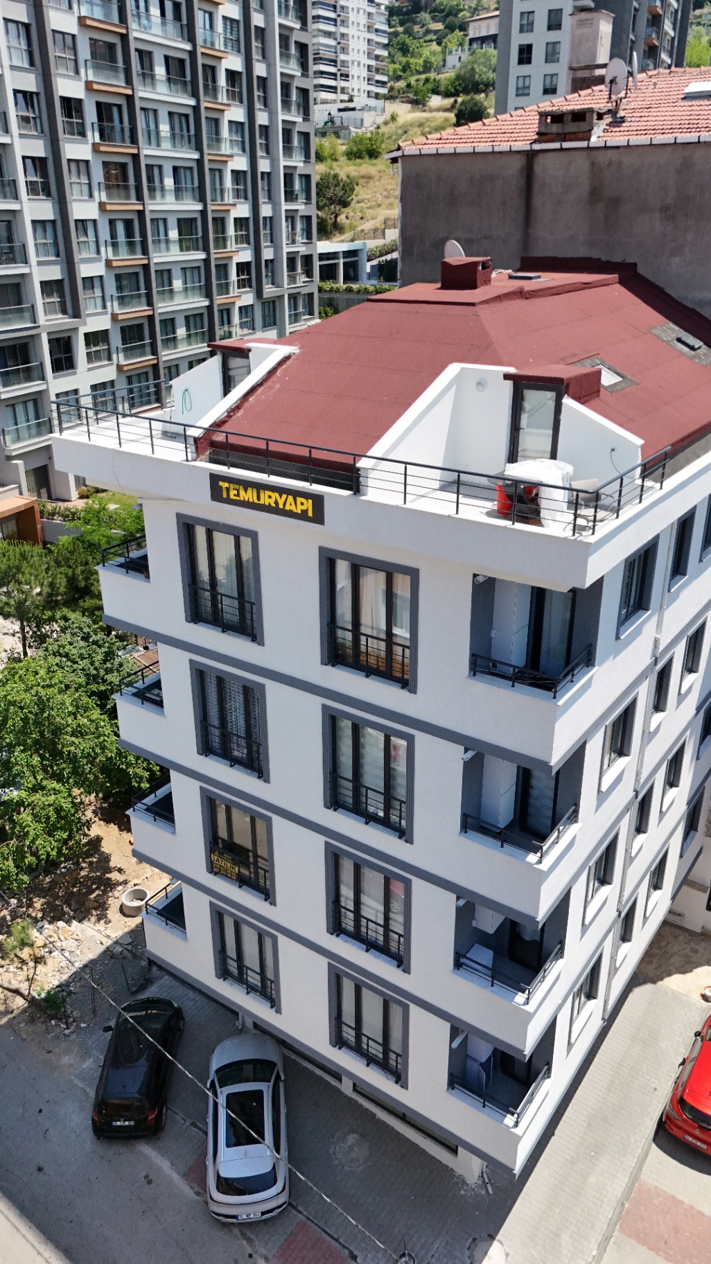 Solmaz Apartmanı
